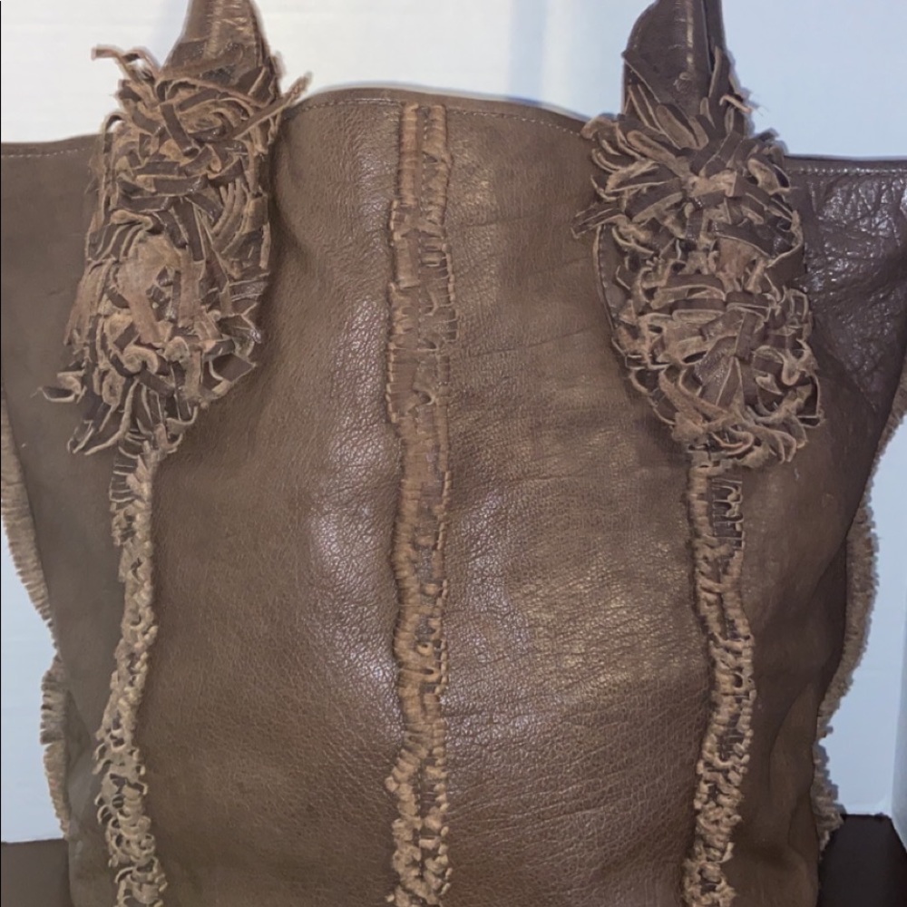 Roxbury (by Nicole Lee) brown fringed handbag